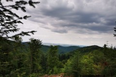 Kuznia-w-Siodelku-Trasy-Zjazdowe-Singletrack-Glacensis-3